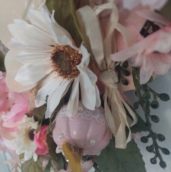 HANDMADE fall wreath decor - Picture 9 of 12